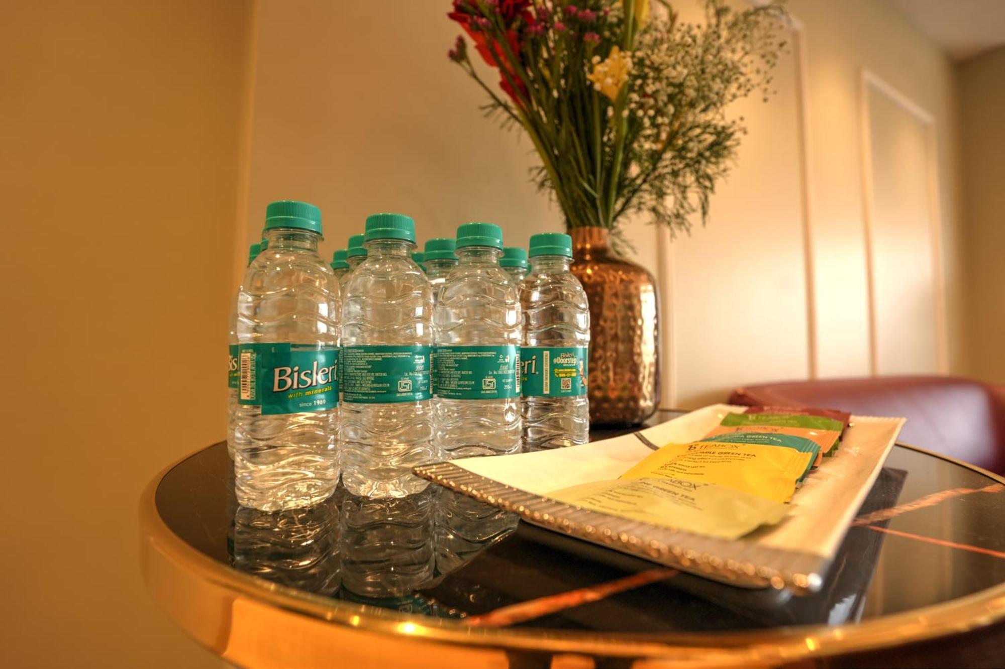 גרייטר נוידה Rj Hotel - Managed By Atithi House מראה חיצוני תמונה